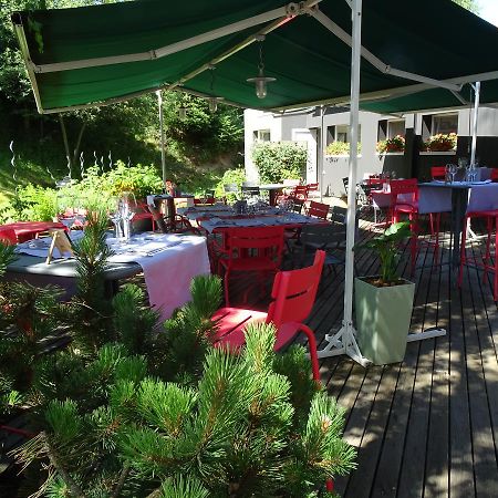 Logis Hotel Restaurant La Tour Dunières 外观 照片