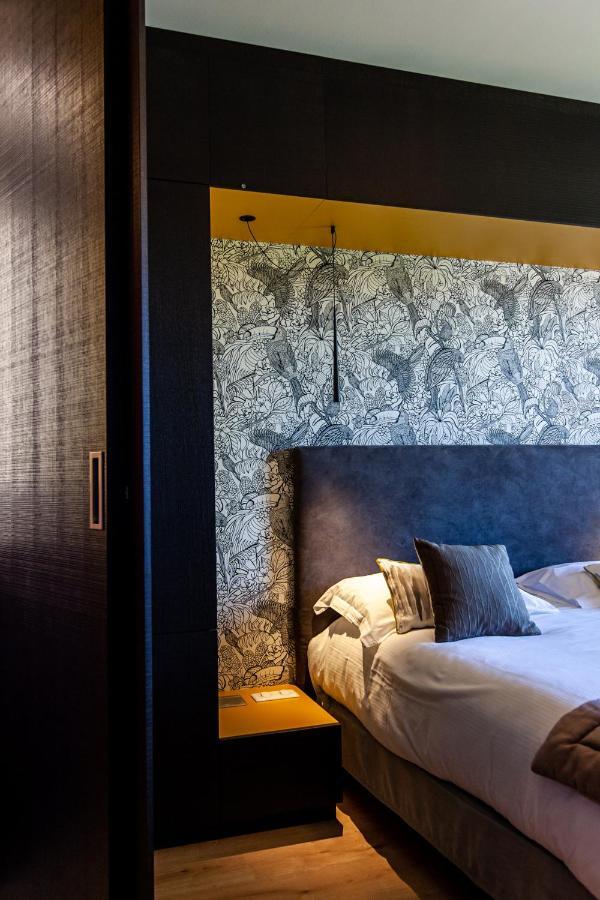 Logis Hotel Restaurant La Tour Dunières 外观 照片