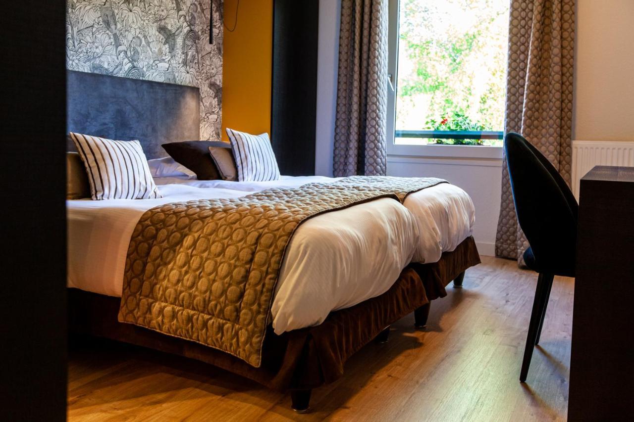 Logis Hotel Restaurant La Tour Dunières 外观 照片
